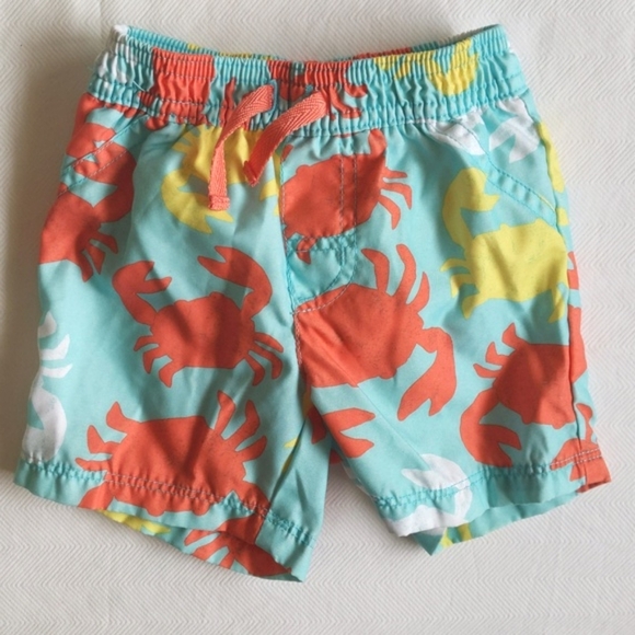 carter's rash guard & swim trunks matching set 9 months baby boy - Picture 7 of 9